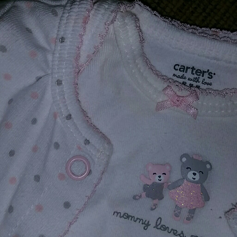 Carter's Outfit - Picture 2 of 2