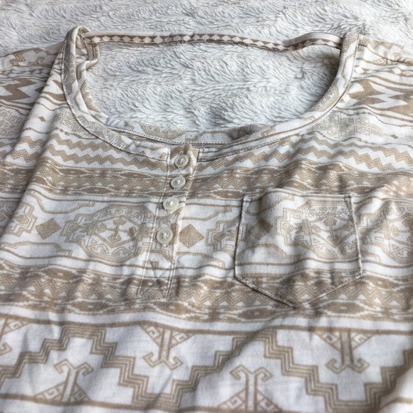 Aztec Tee - Picture 2 of 4