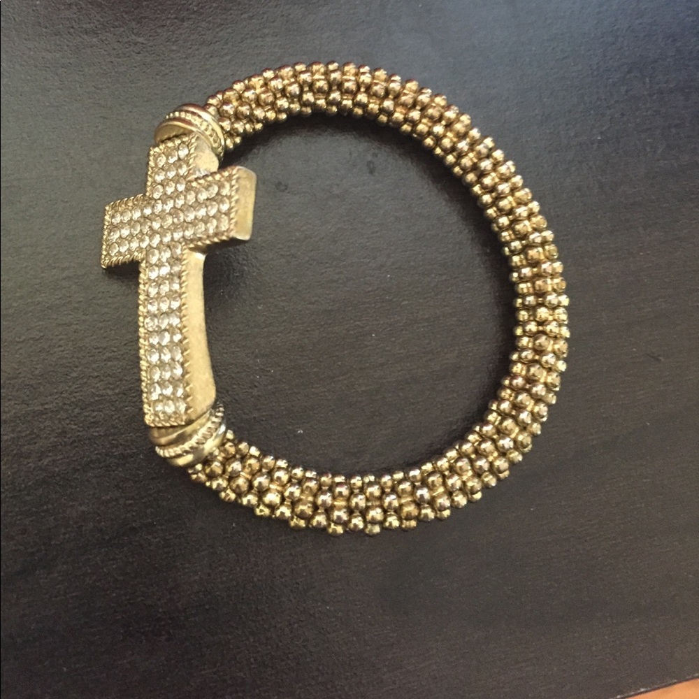 Gold colored Cross bracelet