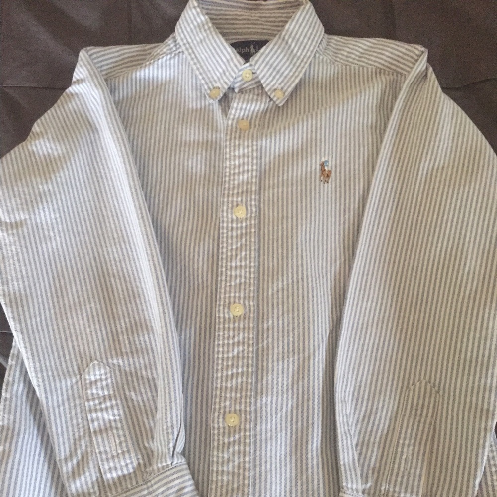 Boys Ralph Lauren button down collar shirt.