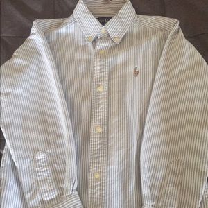 Boys Ralph Lauren button down collar shirt.