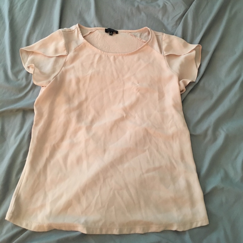 Dusty pink flutter sleeve top