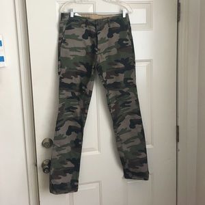 Slim fit men's camo pants *SALE*