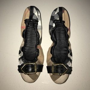 Burberry flats