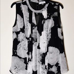 NWOT Calvin Klein Top