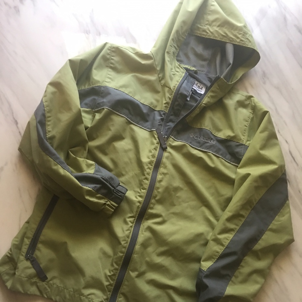 Columbia boys 10/12 EUC green gray spring jacket