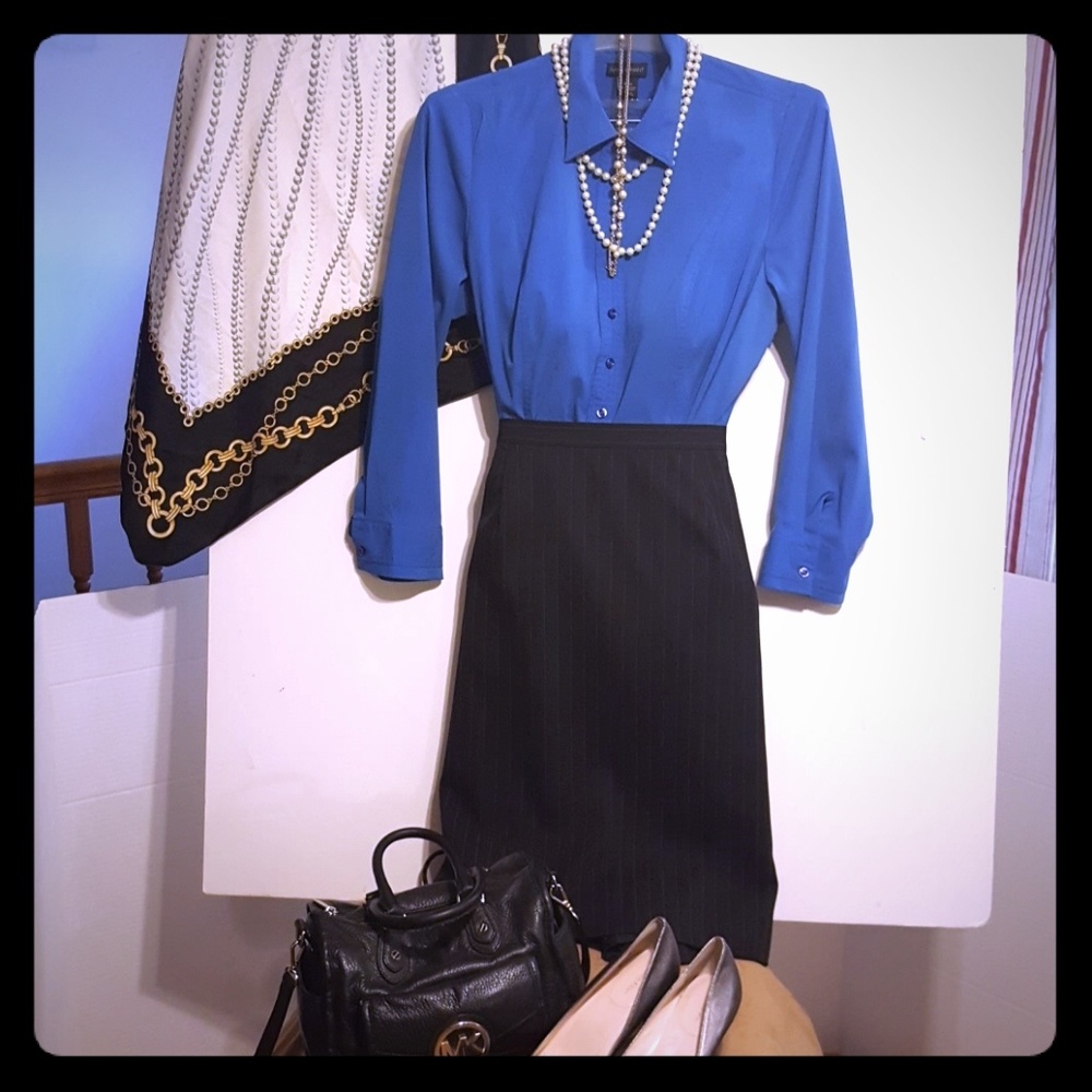 PLUS SIZE POLISHED & PROFESSIONAL PINSTRIPE SKIRT