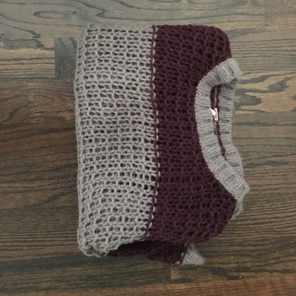 FreePeople Sweater - Picture 1 of 3