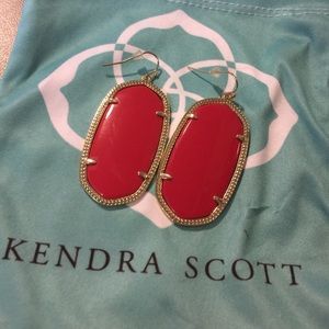 Kendra Scott Danielle earrings