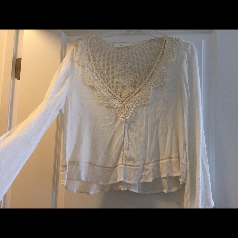 Boho crochet back flowy crop top