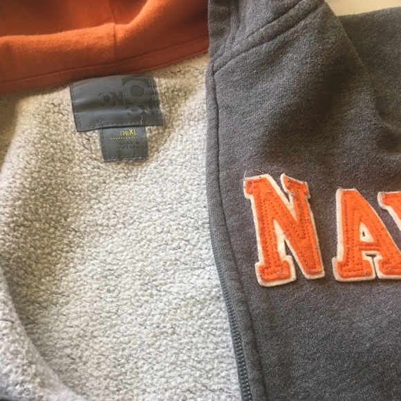 Old Navy boys XL 14 warm hooded zip sweatshirt - Picture 2 of 3