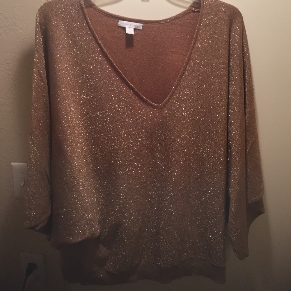 Ny&co dolman gold metallic top