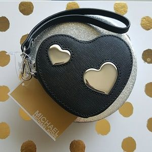 michael kors heart purse