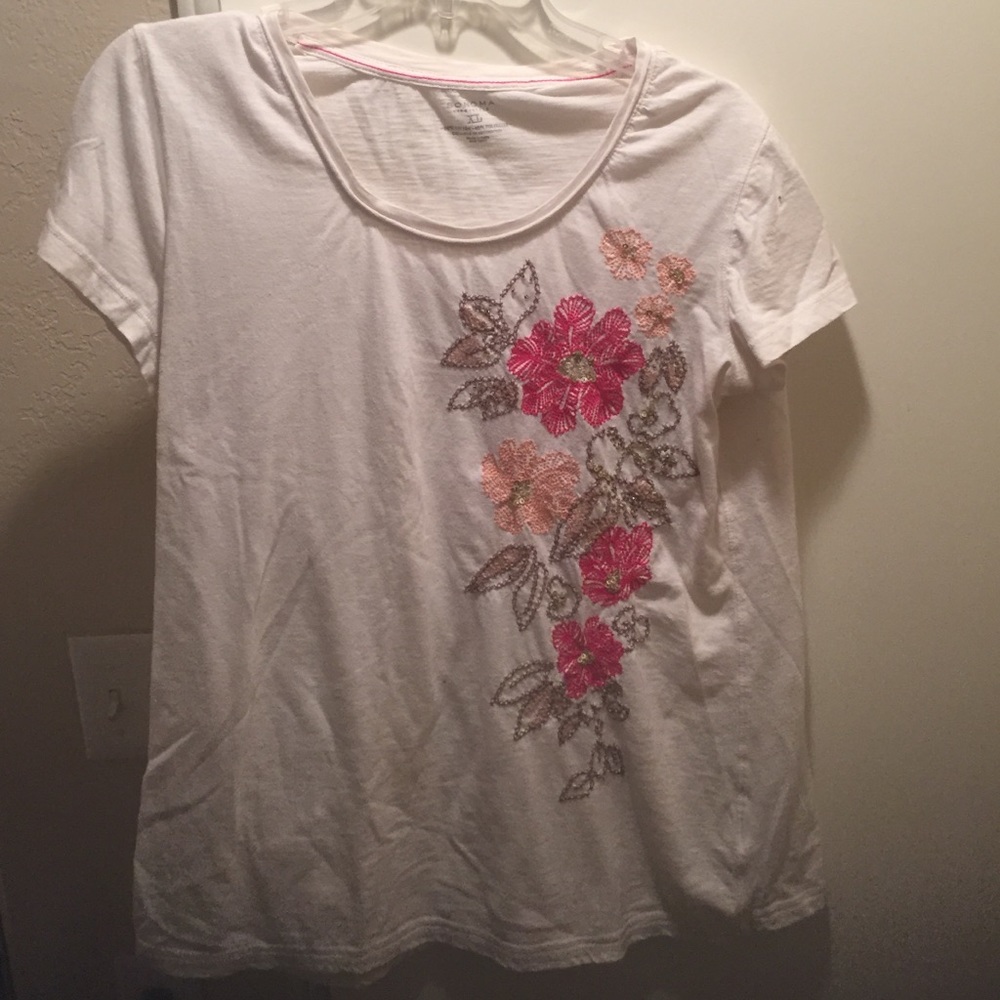Sonoma embroidered flower spring top