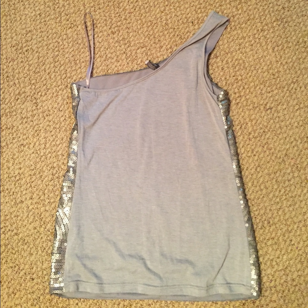 Sequenced tank top - Picture 2 of 3