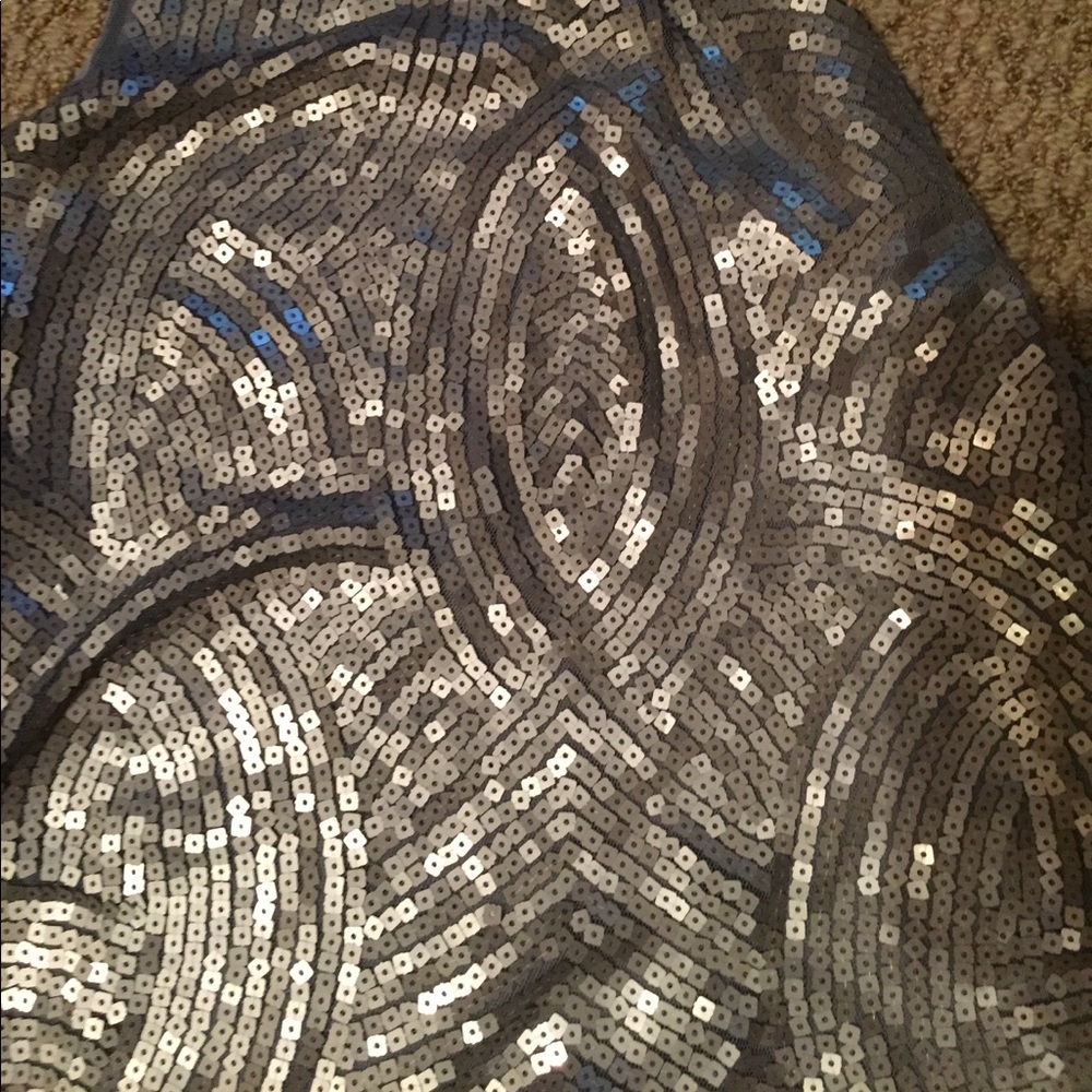 Sequenced tank top - Picture 3 of 3