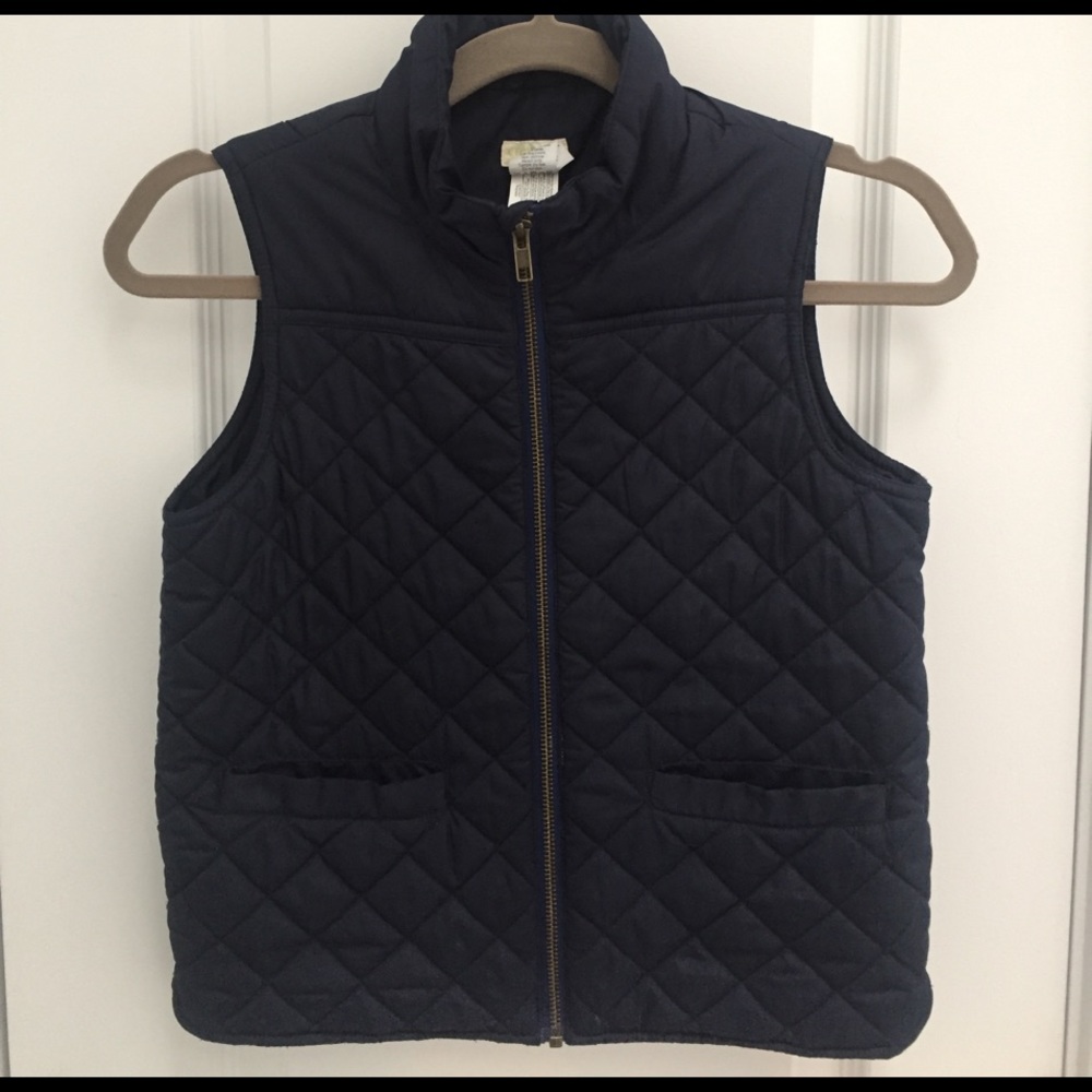 Lightweight quilted vest