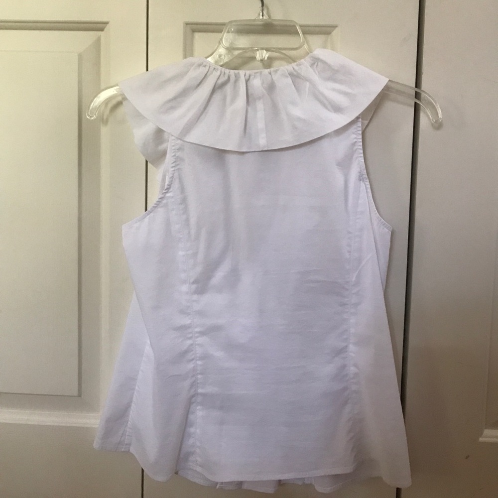 Too small - Picture 2 of 3