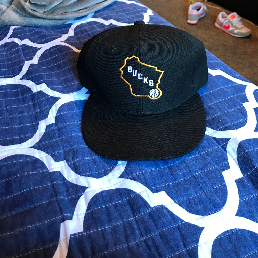 Milwaukee Bucks SnapBack