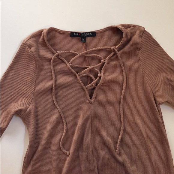 ❣️❗️FINAL PRICE➖DONATING SOON. Lace up mauve ribbed dress - Picture 2 of 6