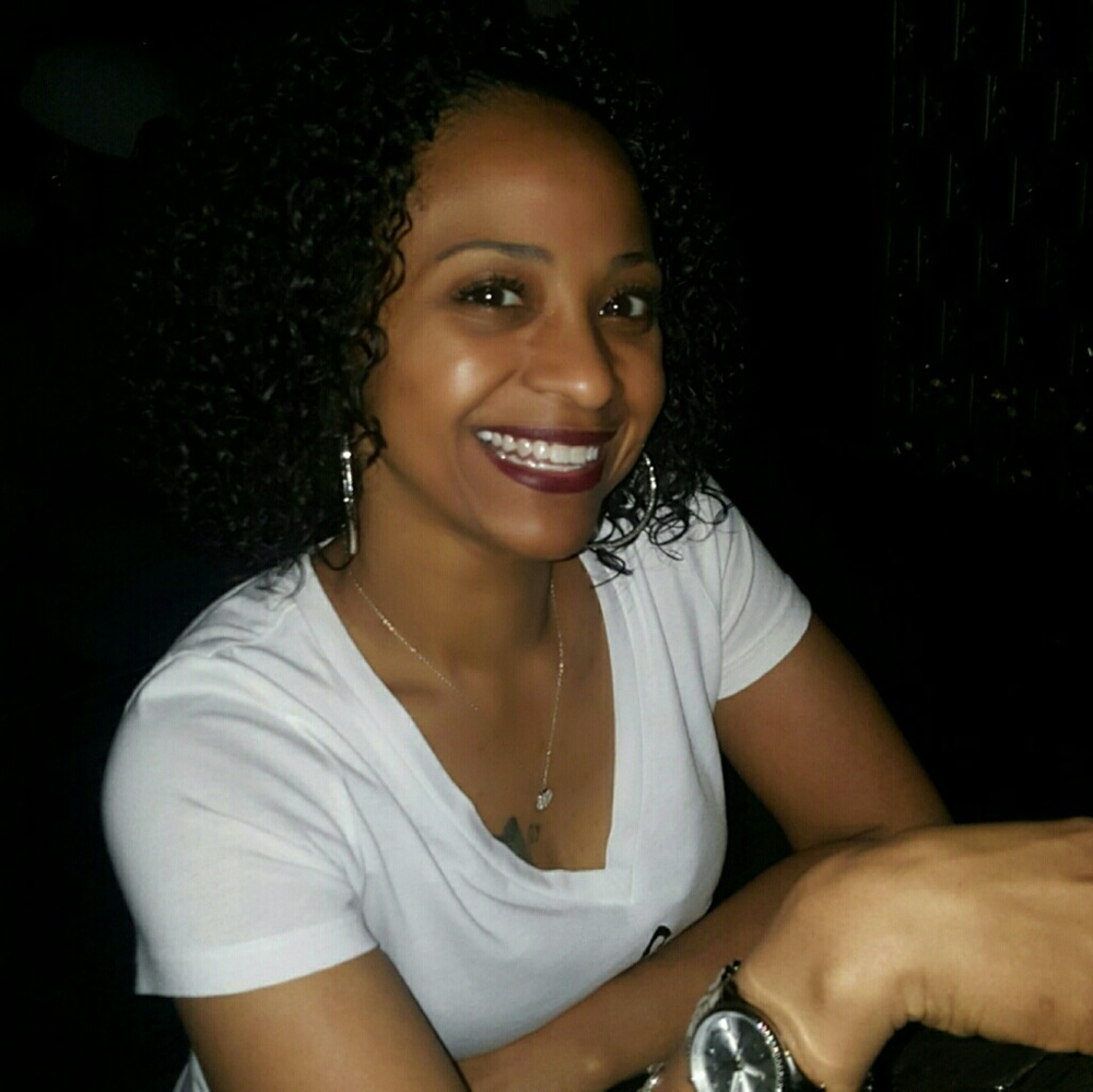 Meet your Posher, Latoya