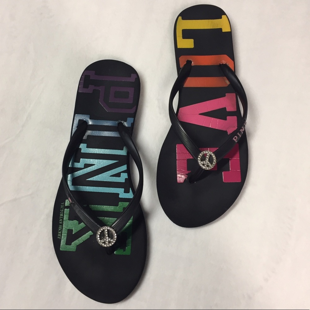《PINK》Peace Rainbow Flip Flops
