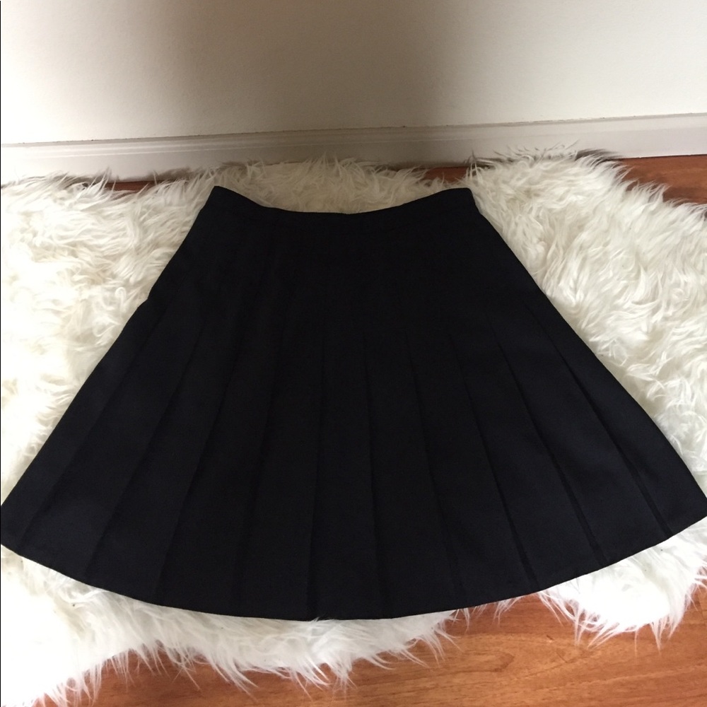 Black tennis skirt