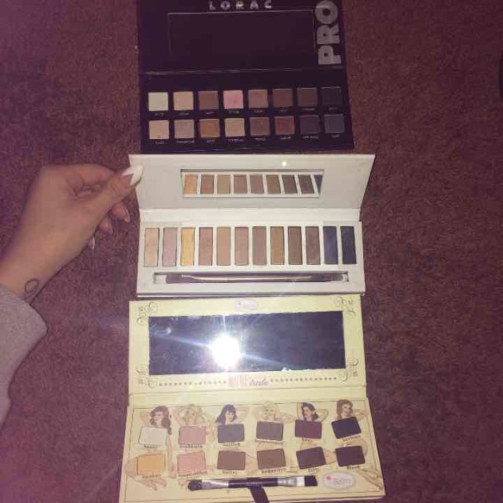 3 Eyeshadow Pallet Bundle ✨