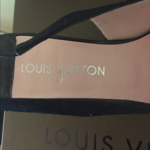 📌SOLD📌Louis Vuitton Mary Jane slingback heels - Picture 5 of 8