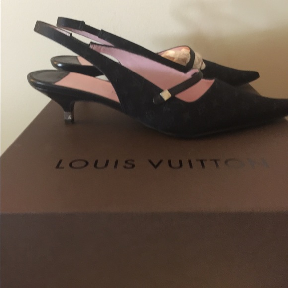 📌SOLD📌Louis Vuitton Mary Jane slingback heels - Picture 6 of 8