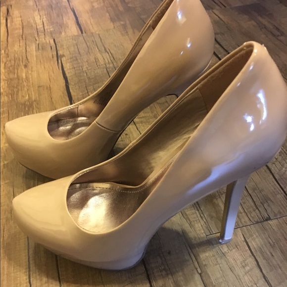 Steve Madden Nala Blush patent pumps - Picture 2 of 6