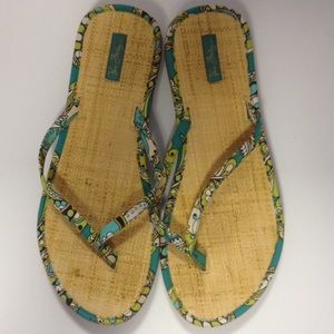 Vera Bradley flip flops blue green 10