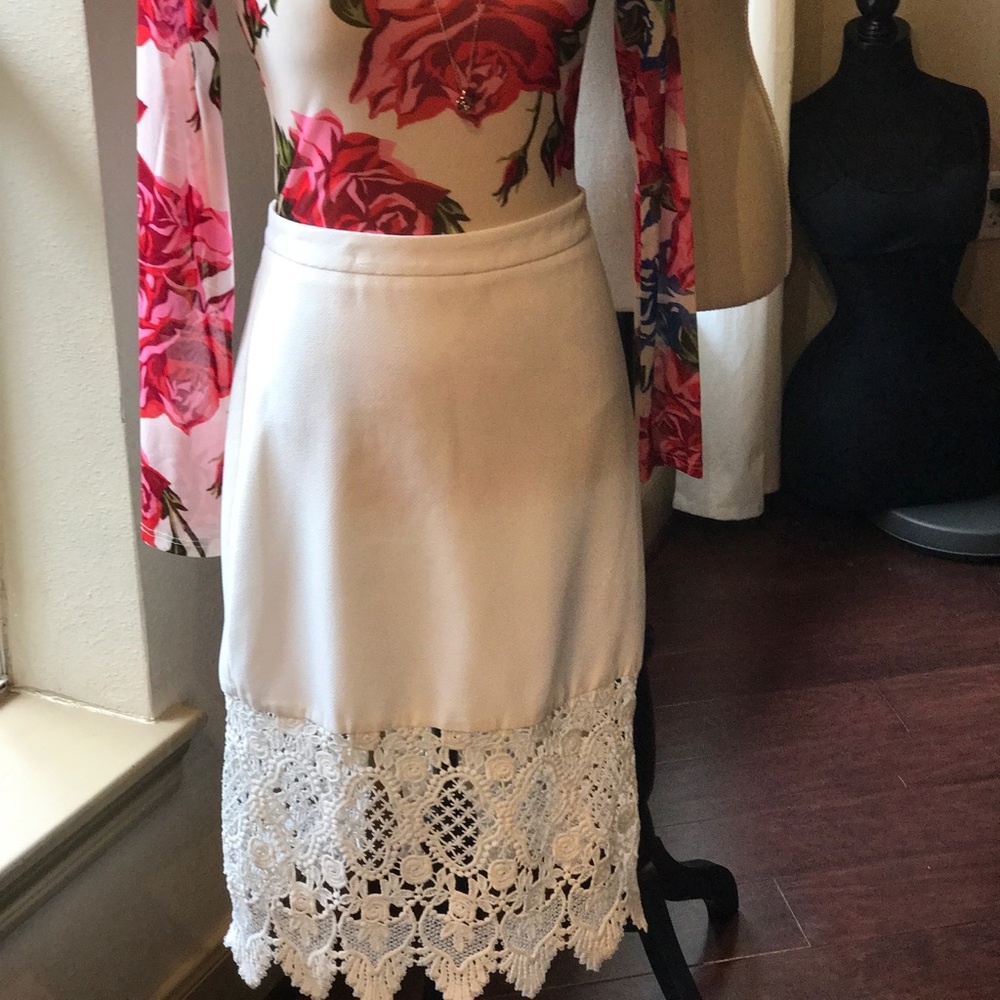 Ivory Lace Detail Skirt