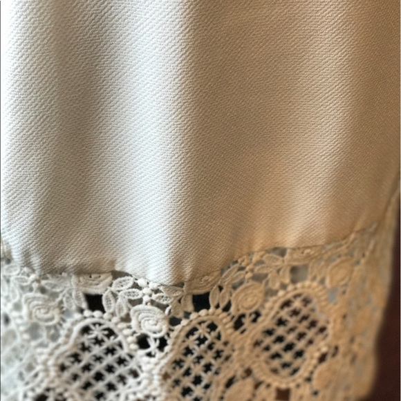 Ivory Lace Detail Skirt - Picture 2 of 2