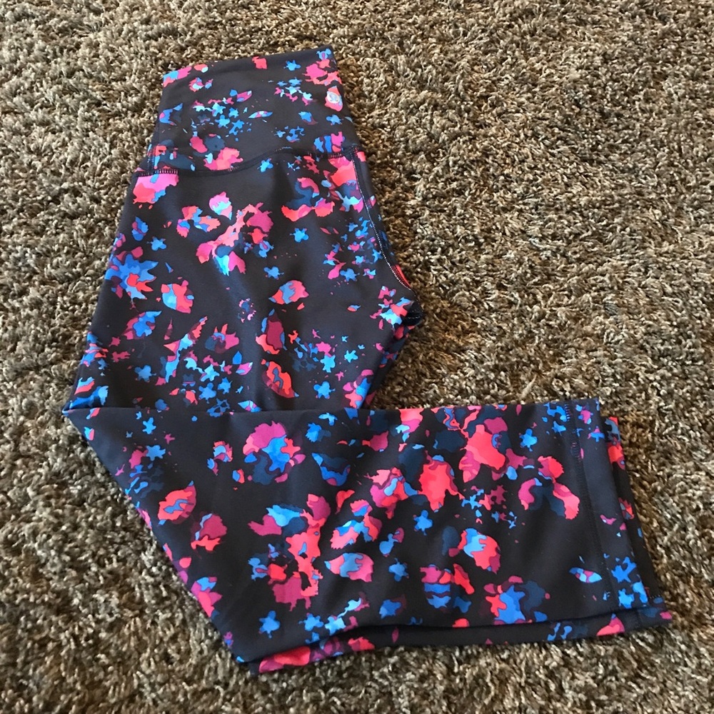 Lululemon wunder under crop