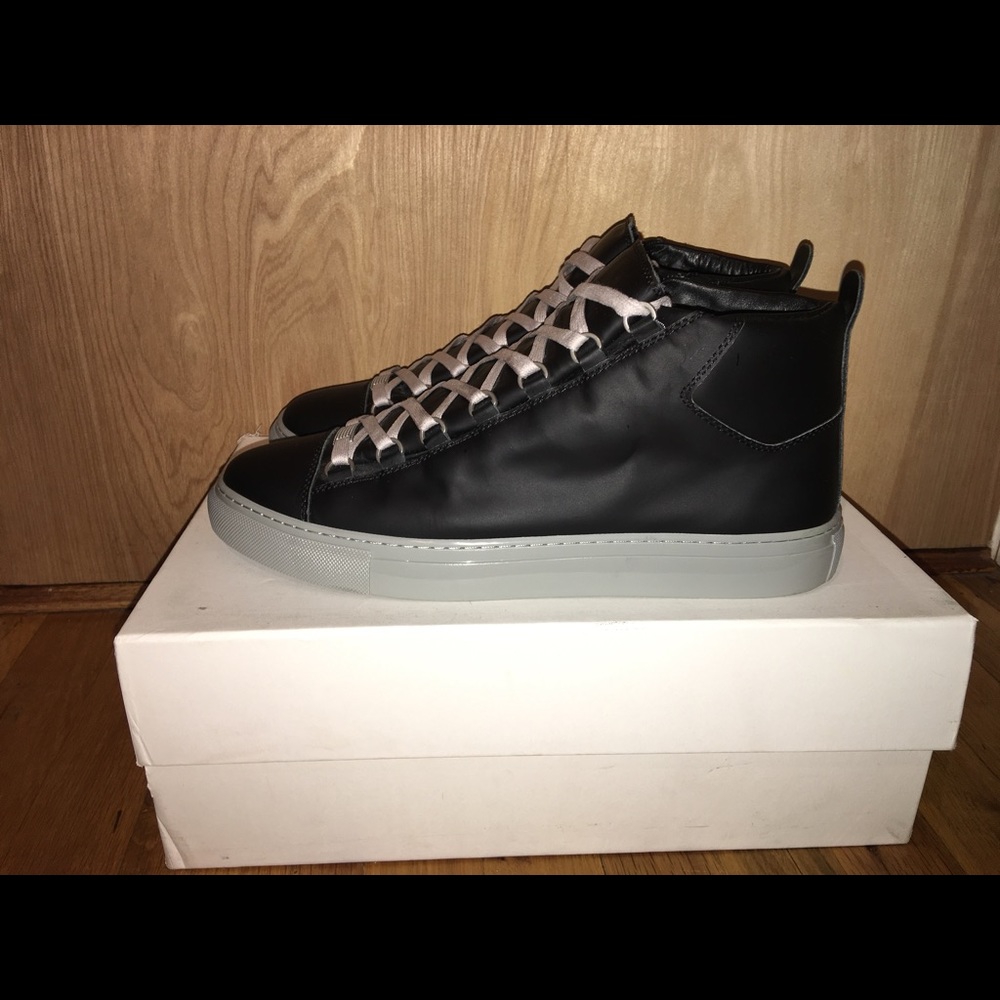Balenciagas high top leather trainers