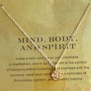 🕉 Om Pendant Necklace