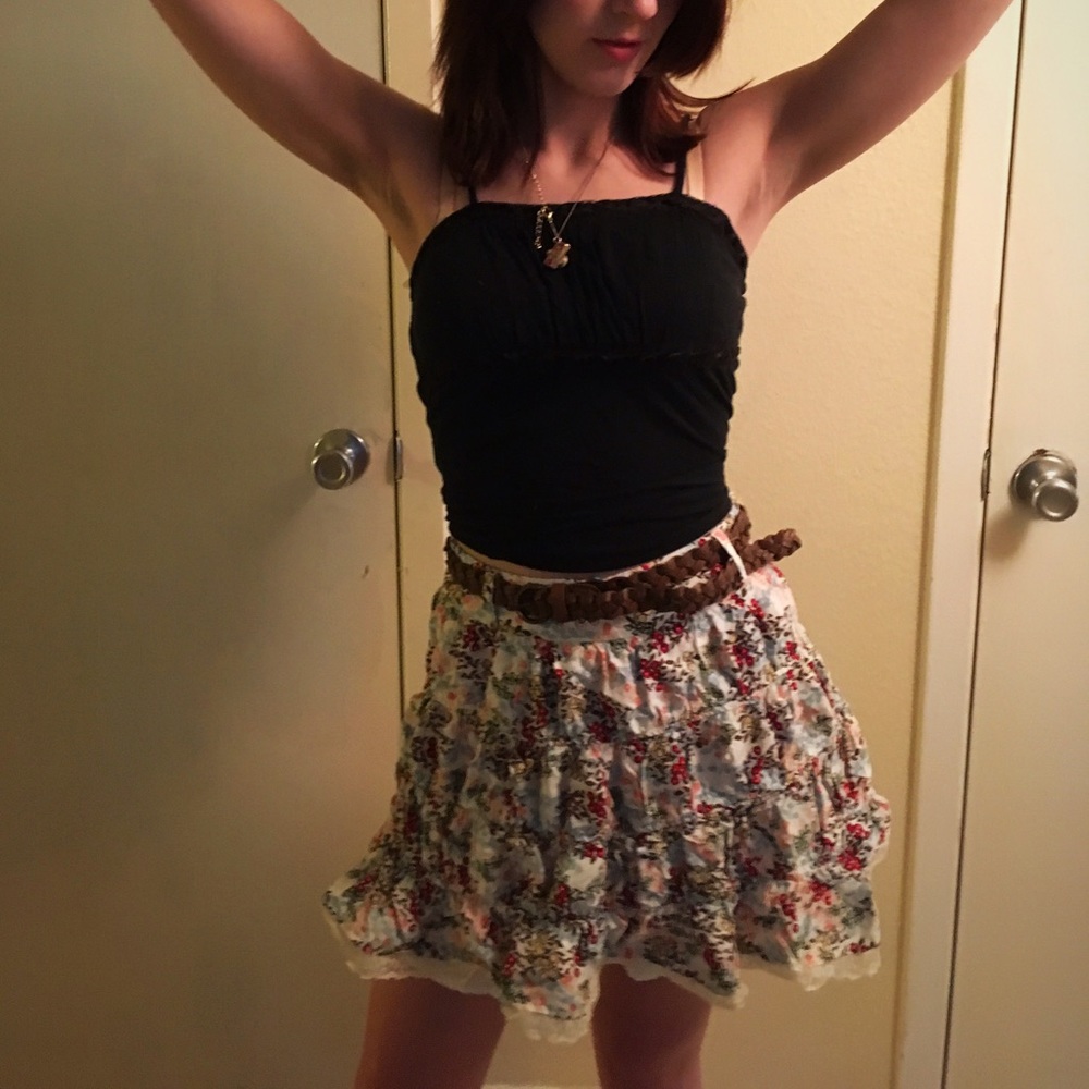 🆕 Forever 21 Floral Layered Skirt w/ Leather Belt