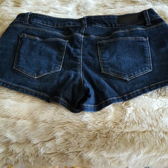 Jean shorts - Picture 2 of 2