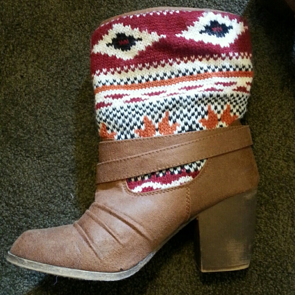 Colorful boot - Picture 2 of 3