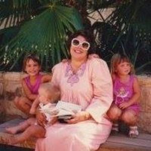 Meet your Posher, Suzanne