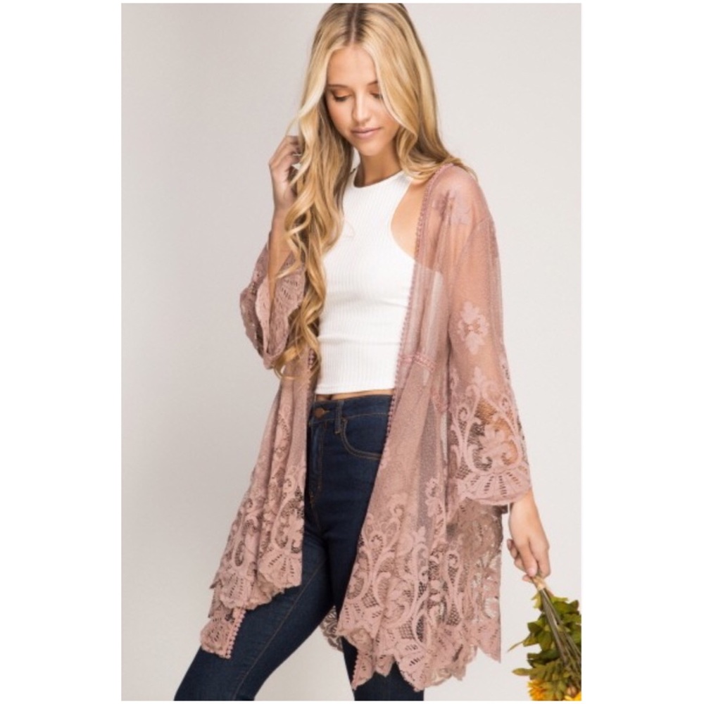 MORE COMING SOON. Lace Kimono - Picture 2 of 4