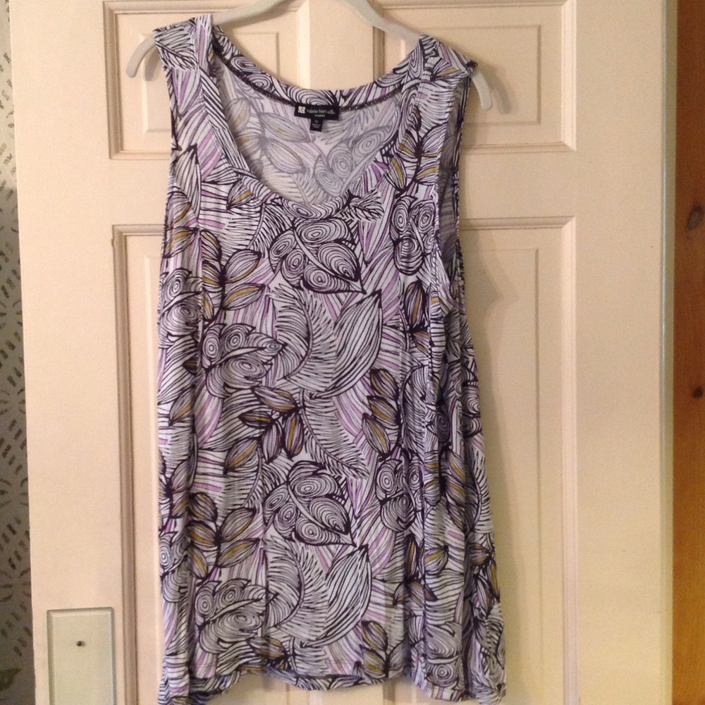 Valerie Bertinelli woman's 1x sleeveless tee