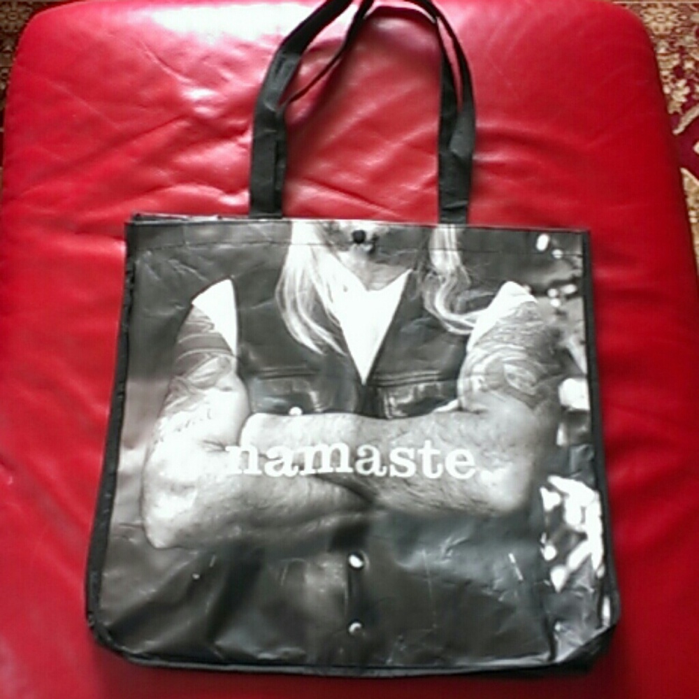 Gift Bags Bundle - Picture 2 of 8