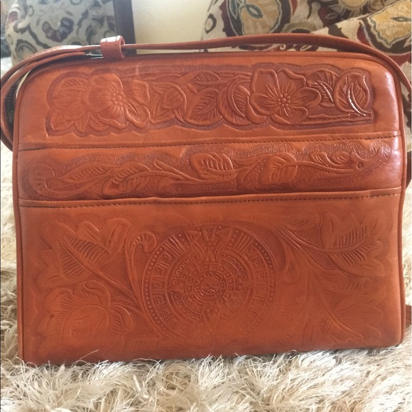 Vintage leather bag - Picture 2 of 4