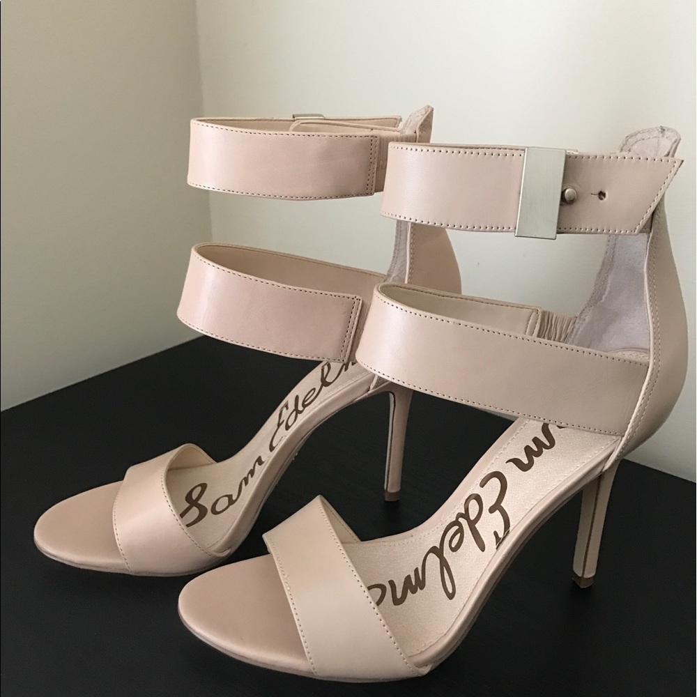 NWOT Sam Edelman nude strappy heels 🔥🔥