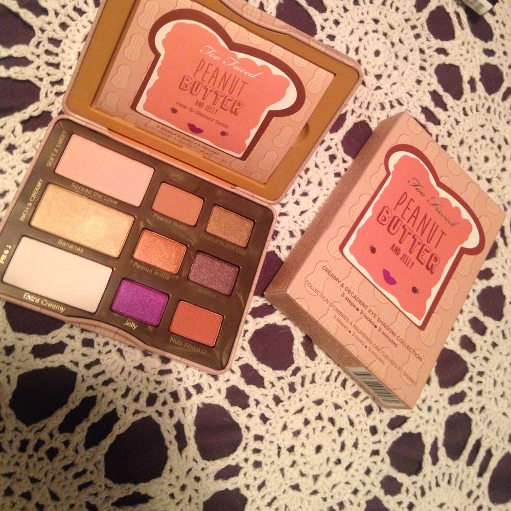 Trade-Too-Faced Peanut 🥜 Butter & Jelly Palate