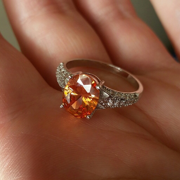 Cocktail Ring - Picture 4 of 4