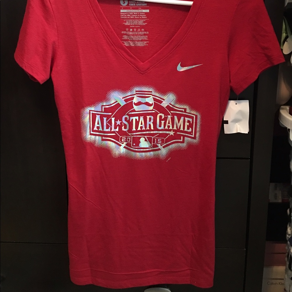 ALL-STAR Nike v neck tee sz S