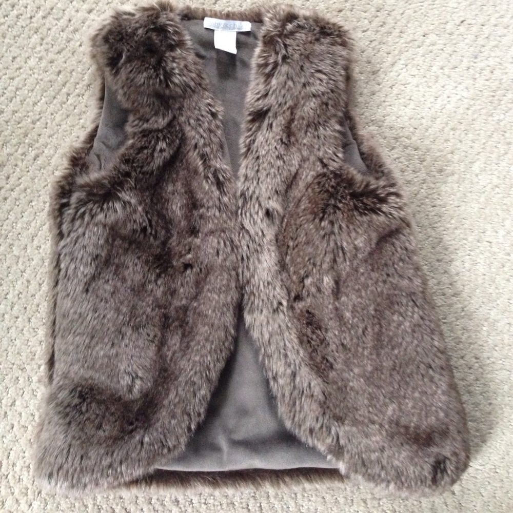 Restoration Hardware baby & child faux fur vest